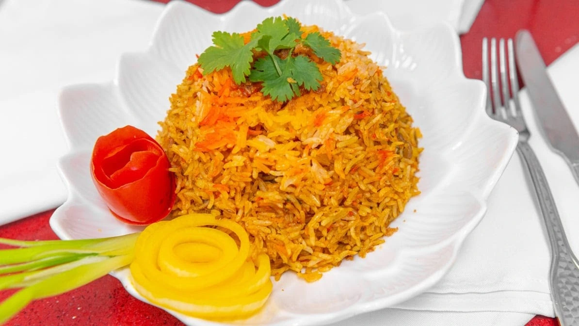 Vegetable Samosas - Best samosas in Edmonton at Dil-e-Punjab