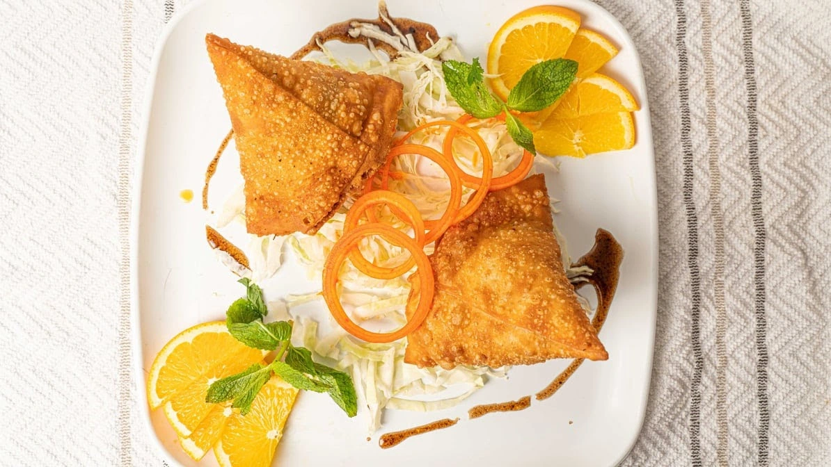 Vegetarian options - Paneer and lentil dishes at Dil-e-Punjab